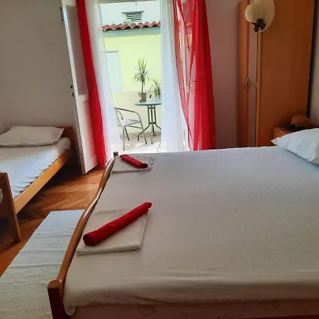 Centar Three Palms Appartement Makarska