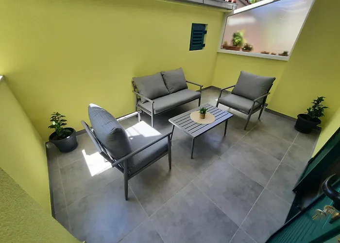 Centar Three Palms Makarska