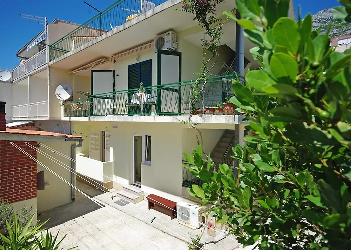 Centar Three Palms Apartment Makarska