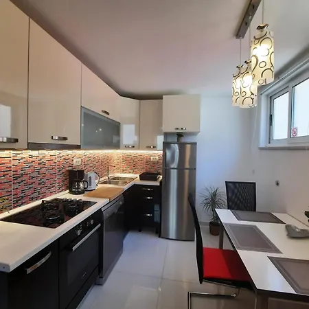 Centar Three Palms Makarská