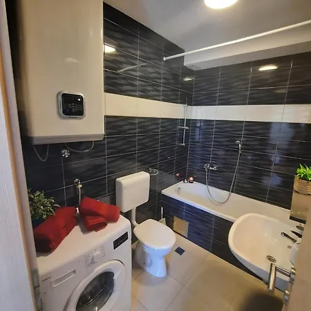 Centar Three Palms Apartman
