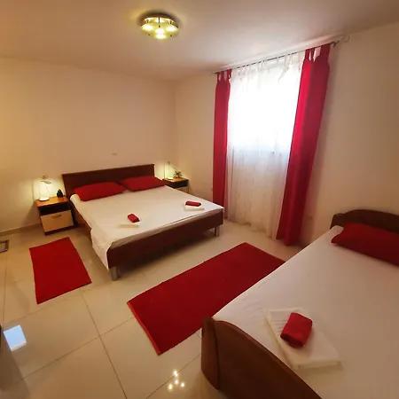 Apartment Centar Three Palms Makarska