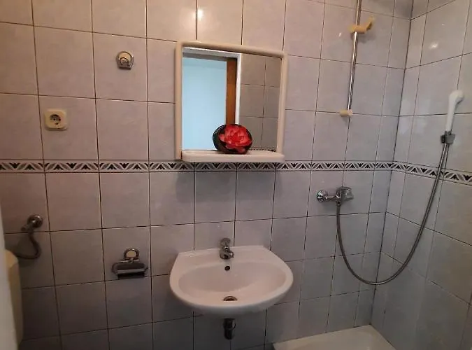 Centar Three Palms Apartment Makarska